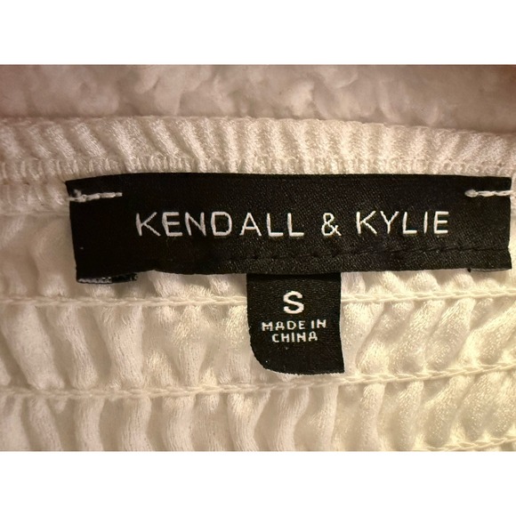 Kendall & Kylie White Halter Neck Crop‎ Top Wm S 70s Smocked Back Bachelorette - Picture 5 of 5